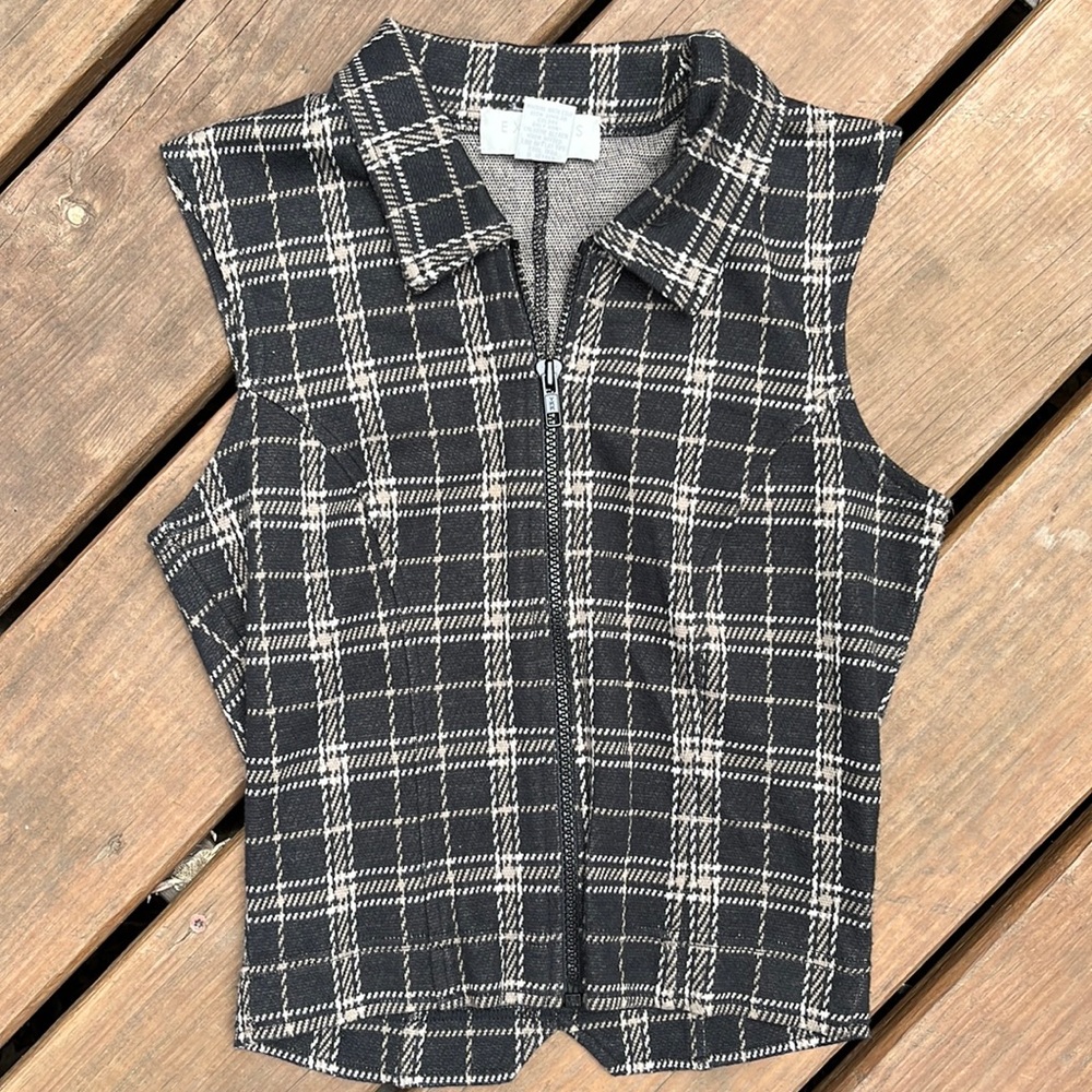 vintage zip up sweater vest